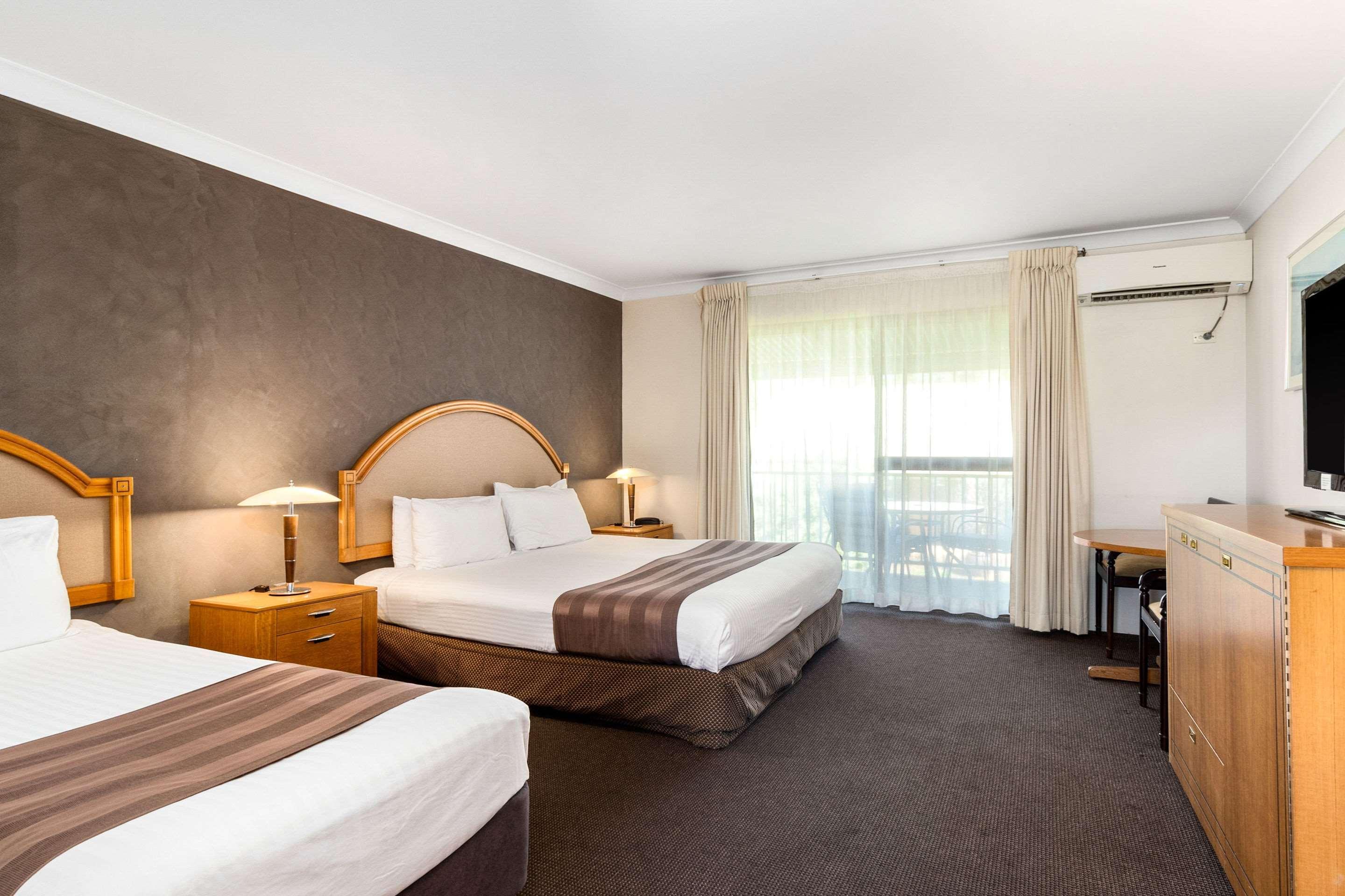 Quality Inn Dubbo International Экстерьер фото