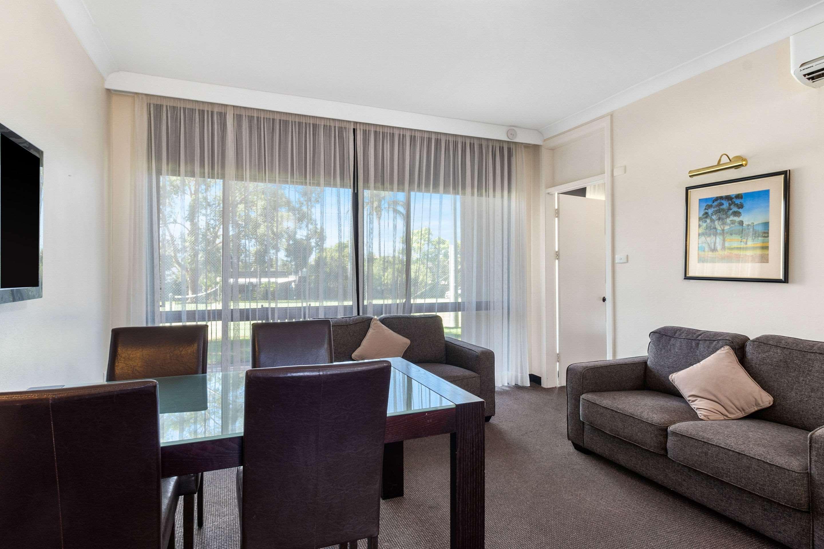 Quality Inn Dubbo International Экстерьер фото